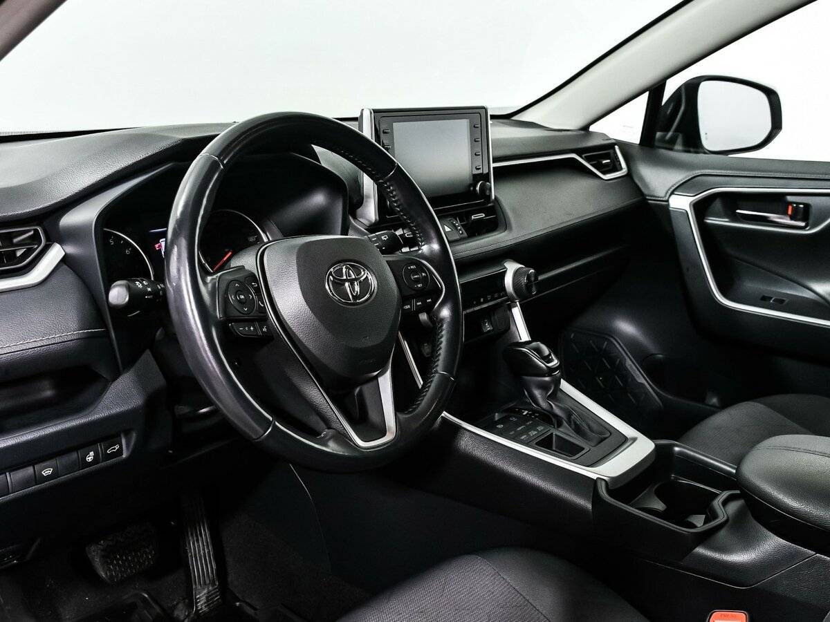 Купить Toyota RAV4 с пробегом. Фото: #12