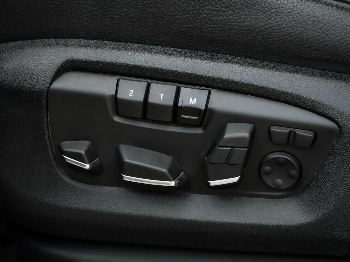Купить BMW X5 с пробегом. Фото: #14