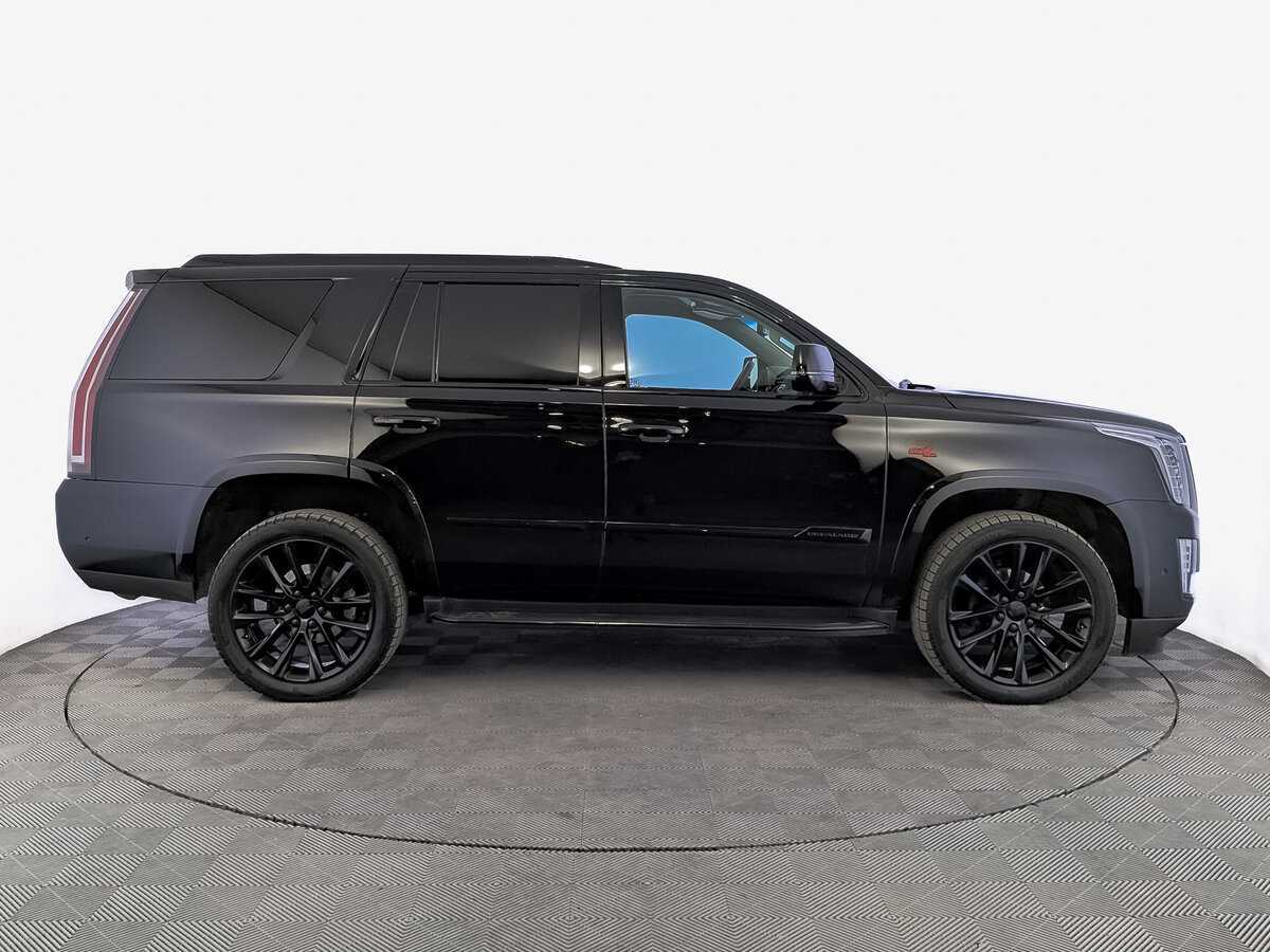 Купить Cadillac Escalade с пробегом. Фото: #3