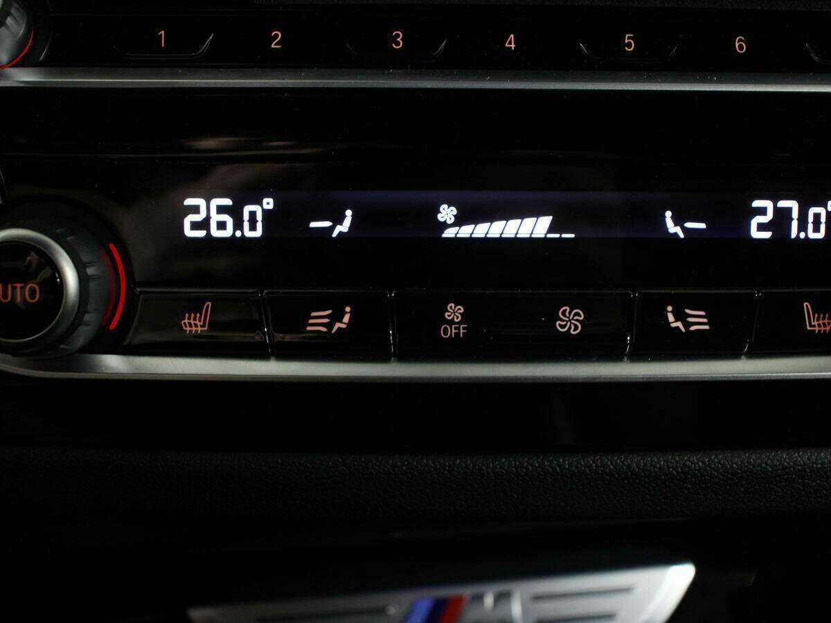 Купить BMW X3 с пробегом. Фото: #26