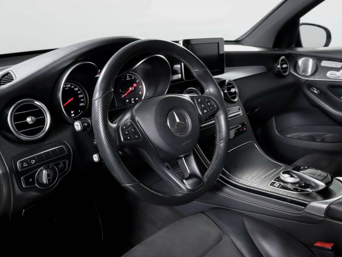 Купить Mercedes-Benz GLC Coupe с пробегом. Фото: #10