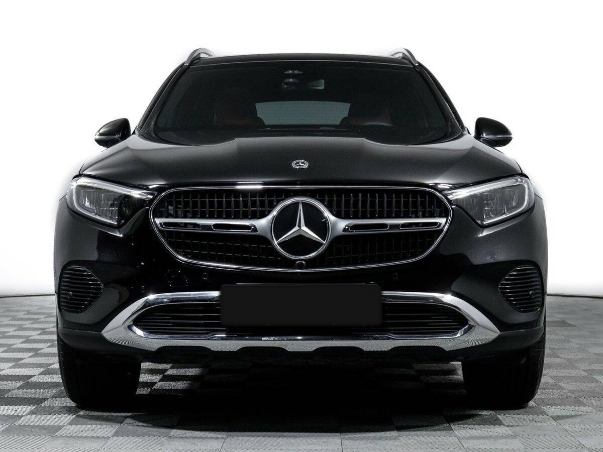 Купить Mercedes-Benz GLC с пробегом. Фото: #1