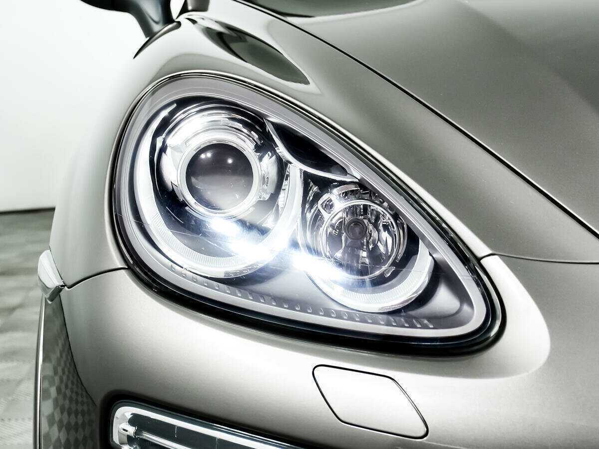 Купить Porsche Cayenne с пробегом. Фото: #13