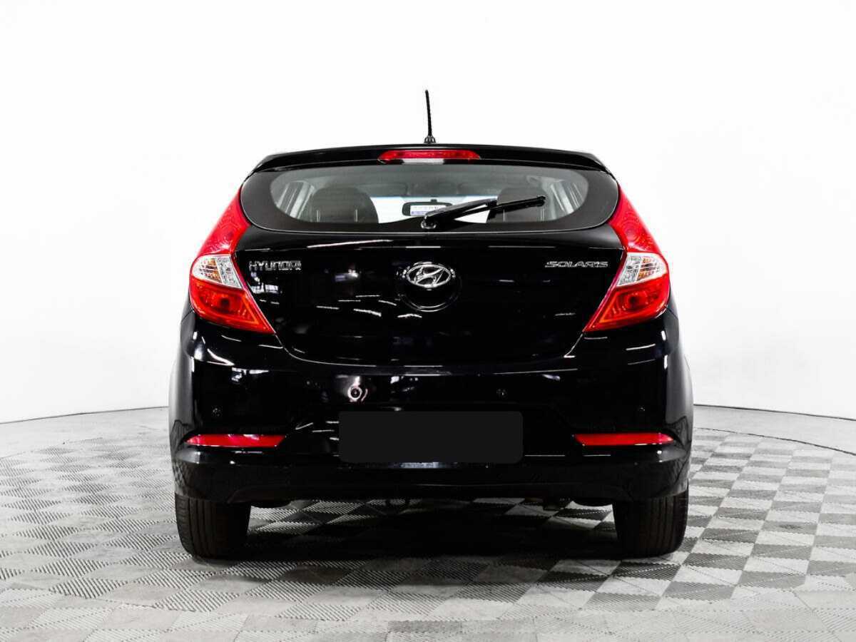Купить Hyundai Solaris с пробегом. Фото: #5
