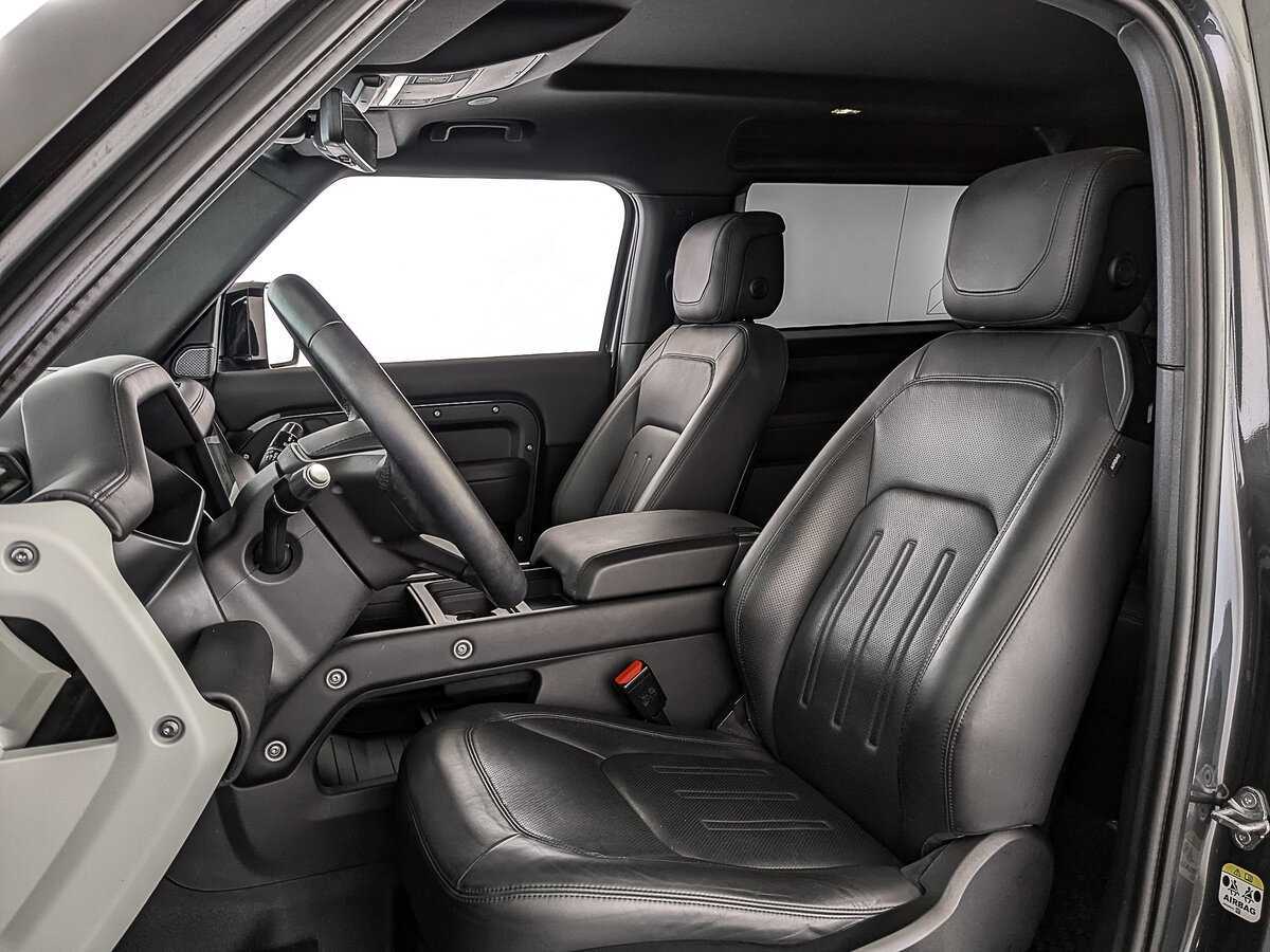 Купить Land Rover Defender с пробегом. Фото: #19