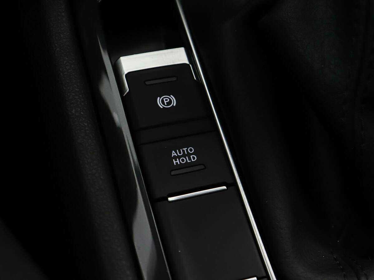Купить Volkswagen Tiguan с пробегом. Фото: #17