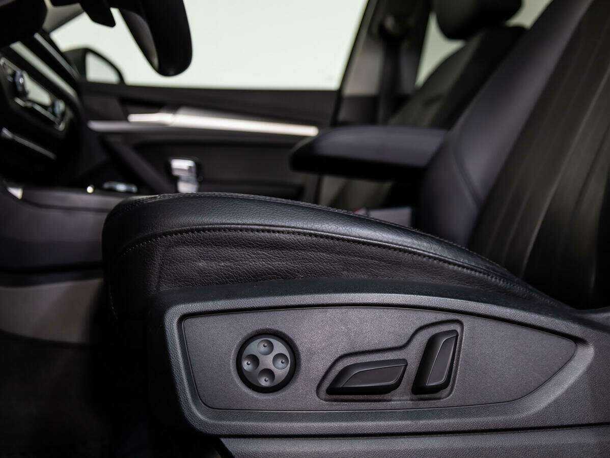 Купить Audi Q5 с пробегом. Фото: #15