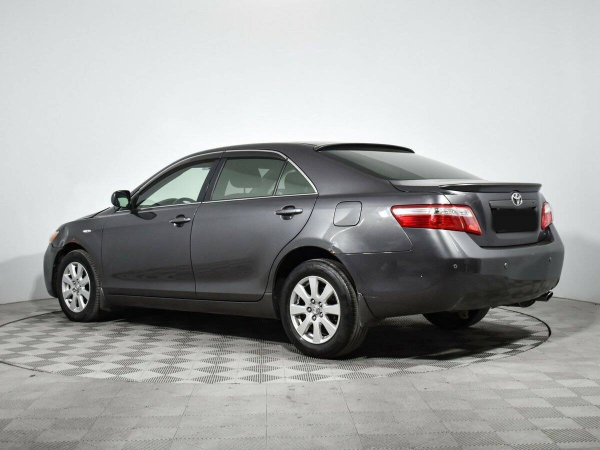 Купить Toyota Camry с пробегом. Фото: #5