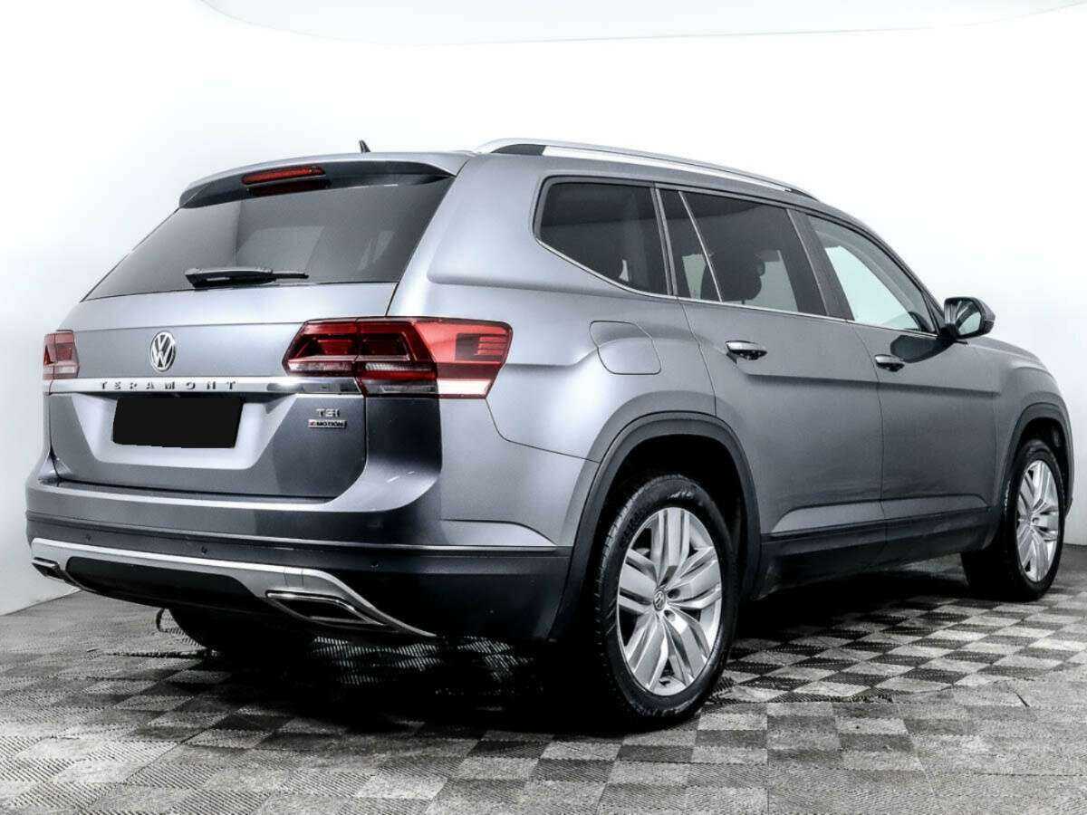 Купить Volkswagen Teramont с пробегом. Фото: #3