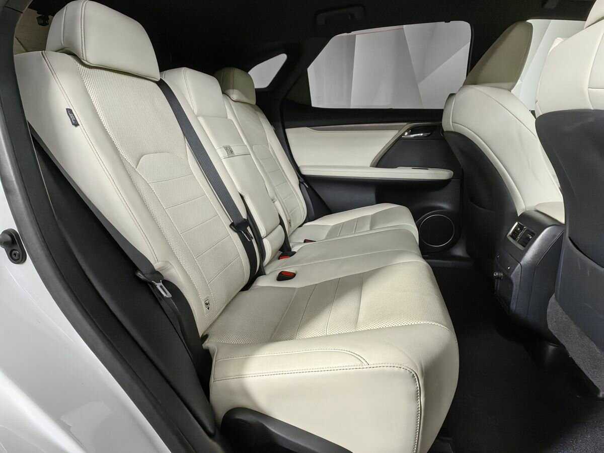 Купить Lexus RX с пробегом. Фото: #11