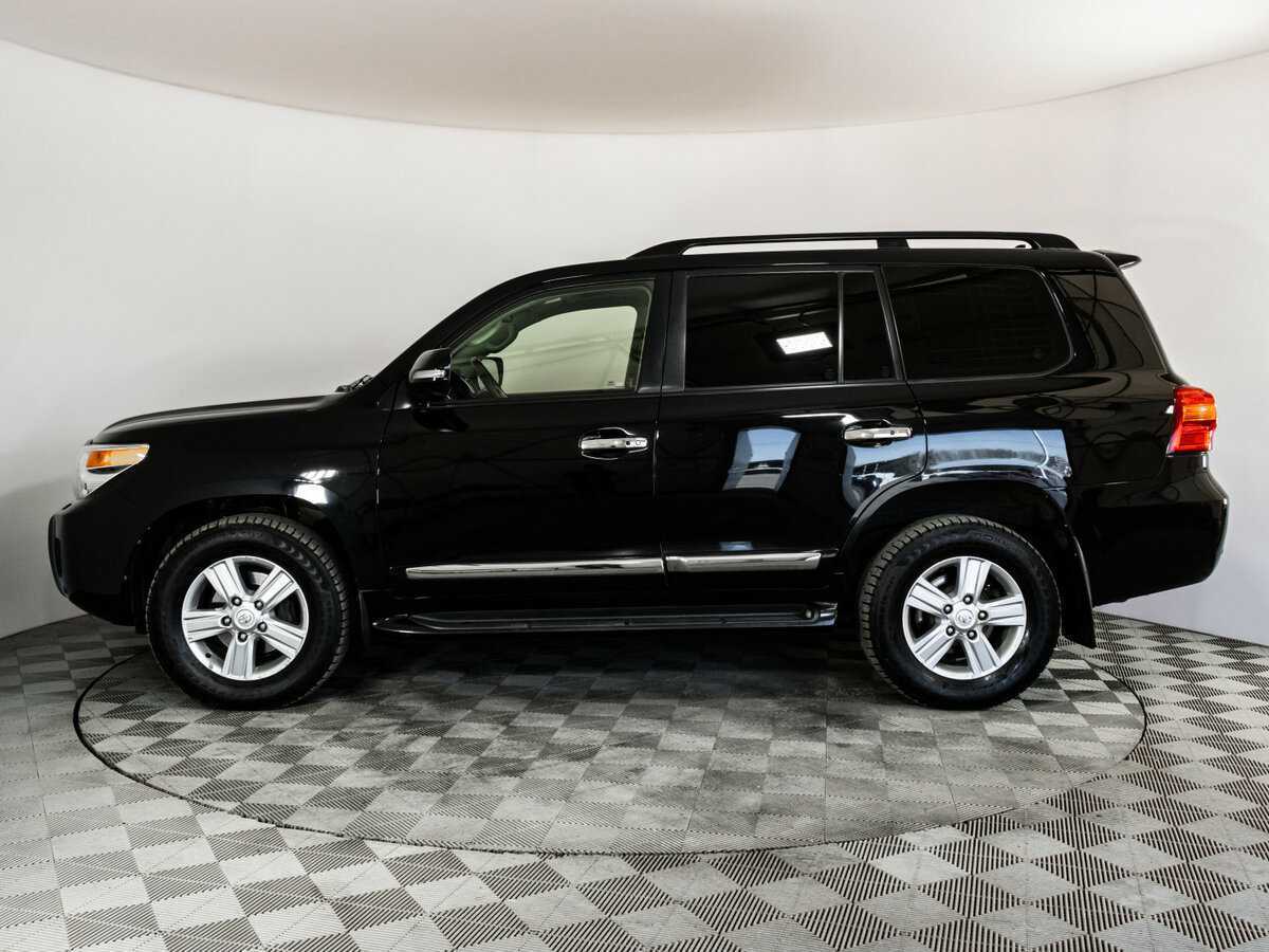 Купить Toyota Land Cruiser с пробегом. Фото: #8