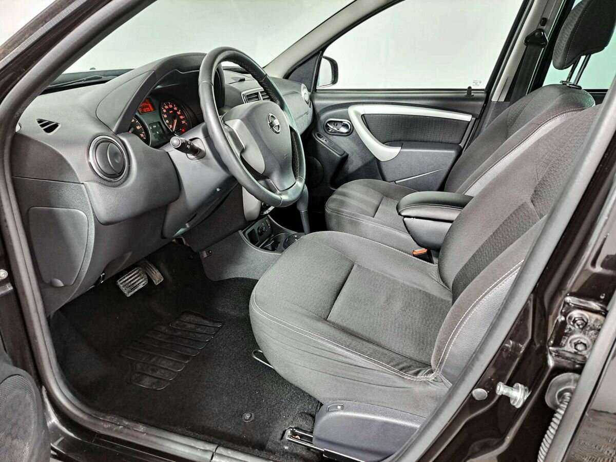 Купить Nissan Terrano с пробегом. Фото: #15