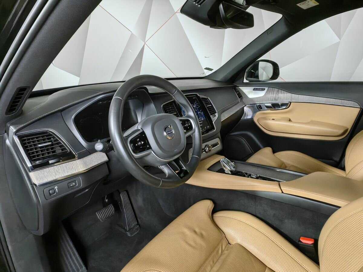 Купить Volvo XC90 с пробегом. Фото: #13