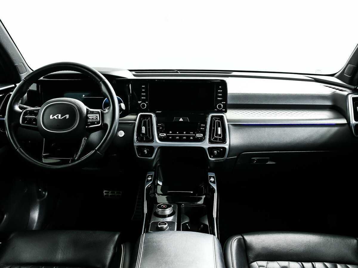 Купить Kia Sorento с пробегом. Фото: #10