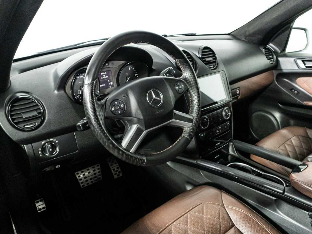 Купить Mercedes-Benz M-Класс с пробегом. Фото: #10