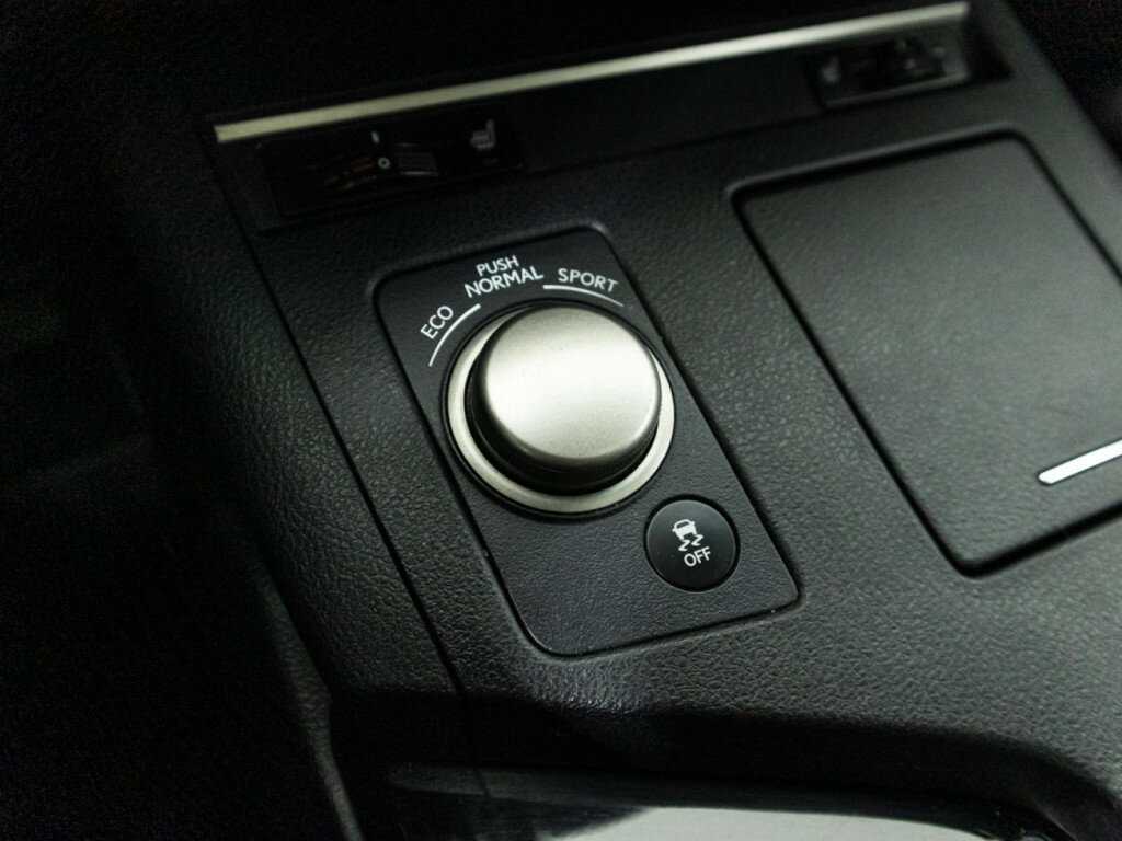 Купить Lexus ES с пробегом. Фото: #17