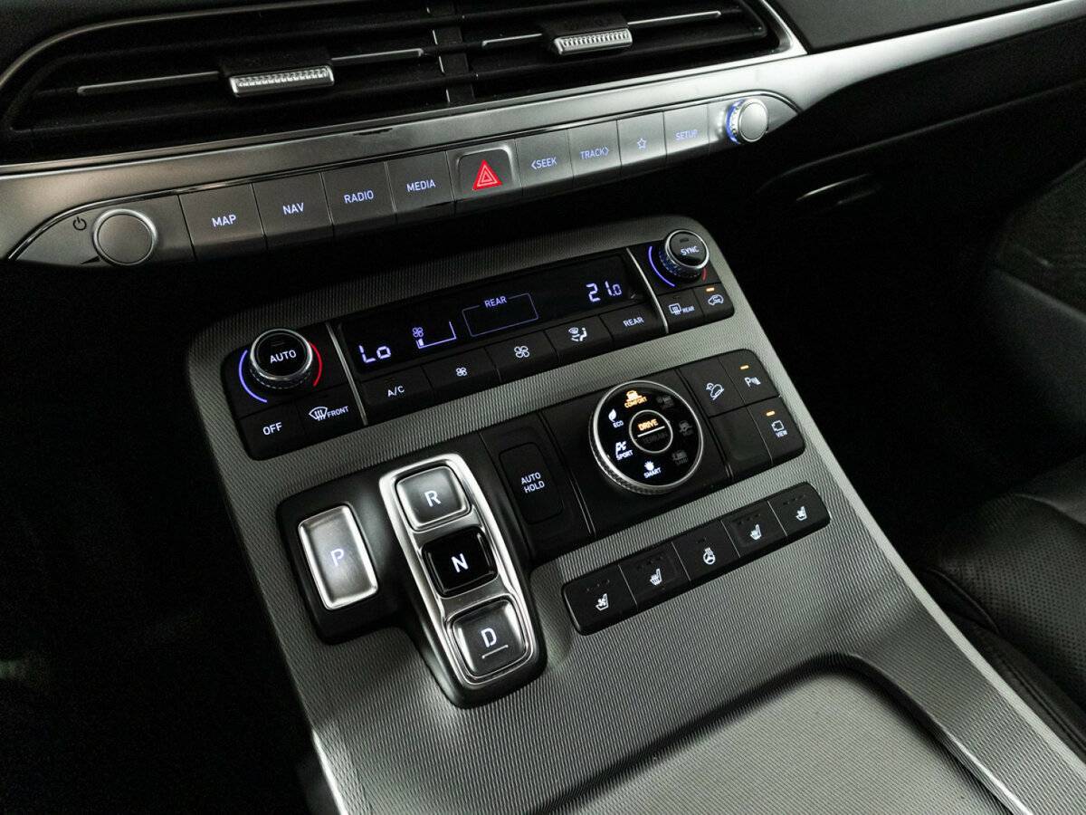 Купить Hyundai Palisade с пробегом. Фото: #21