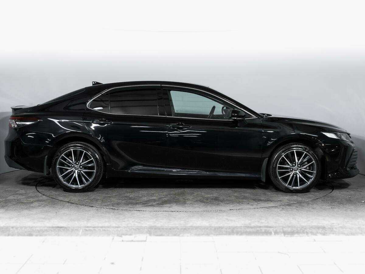 Купить Toyota Camry с пробегом. Фото: #3