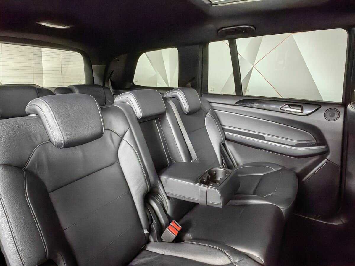 Купить Mercedes-Benz GLS с пробегом. Фото: #12
