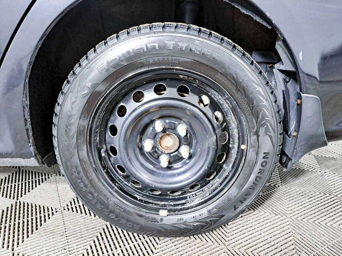 Купить Toyota Corolla с пробегом. Фото: #17