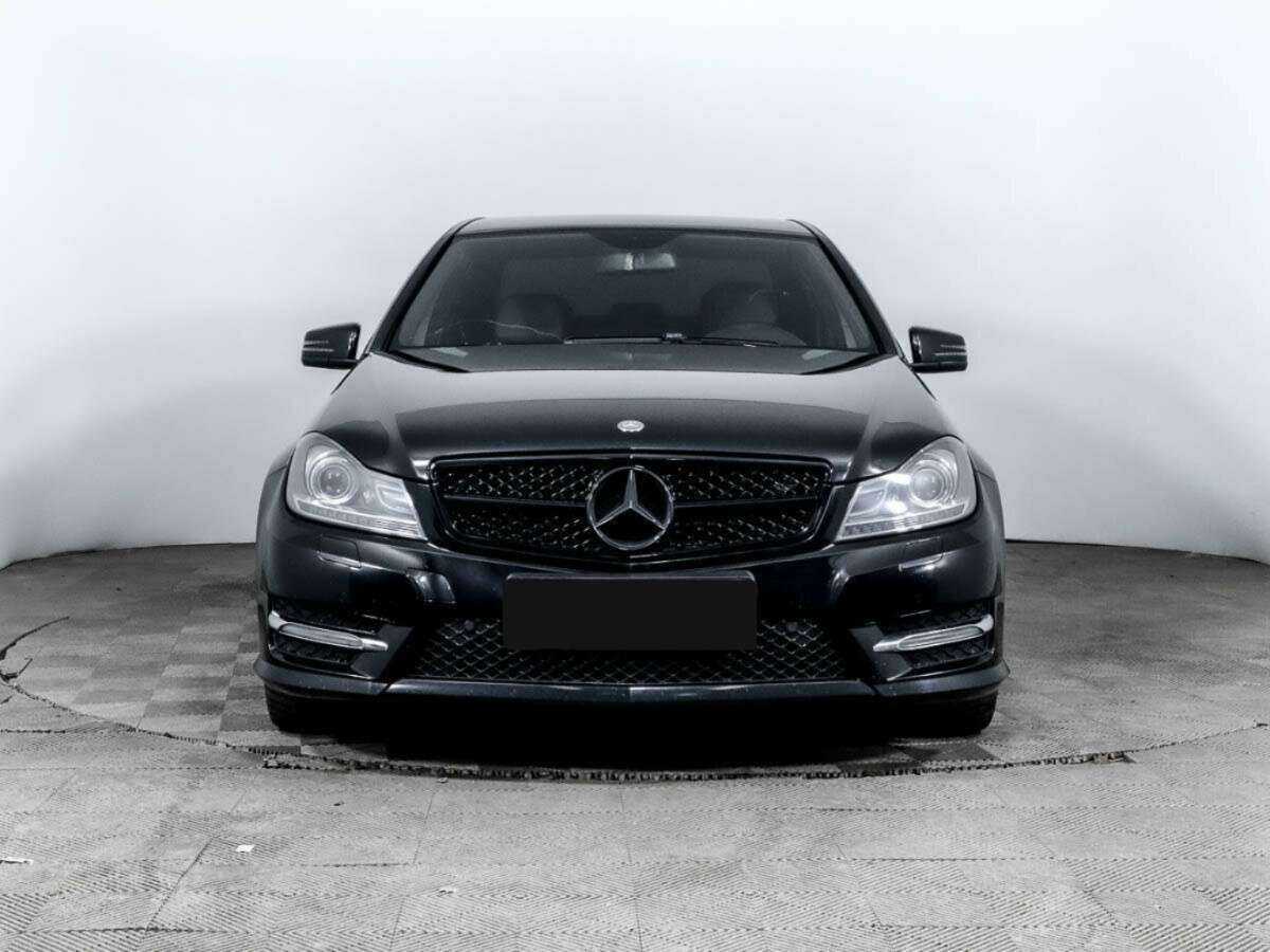 Купить Mercedes-Benz C-Класс с пробегом. Фото: #1