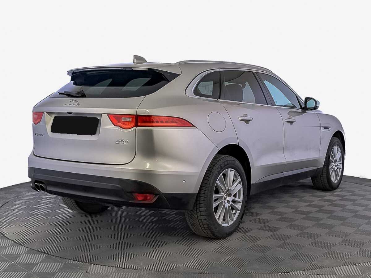 Купить Jaguar F-Pace с пробегом. Фото: #4