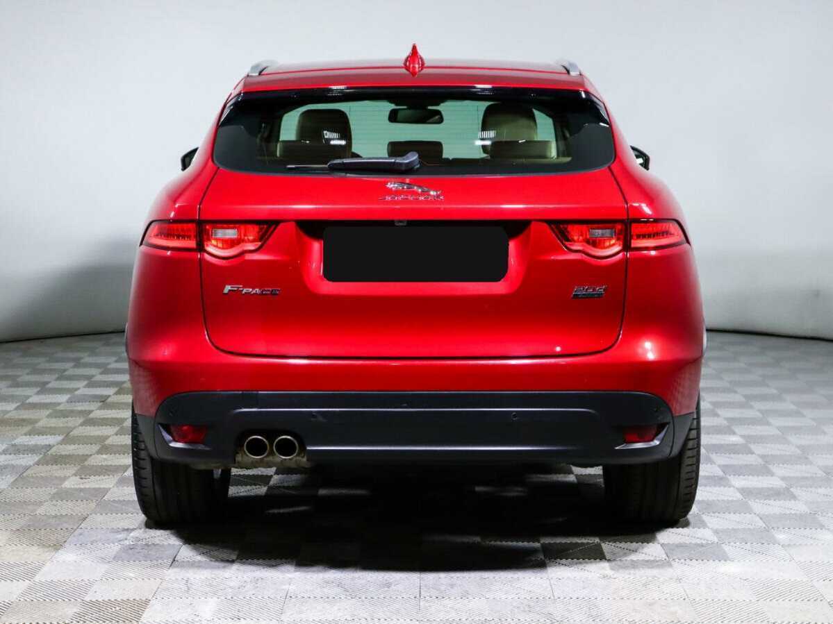 Купить Jaguar F-Pace с пробегом. Фото: #4