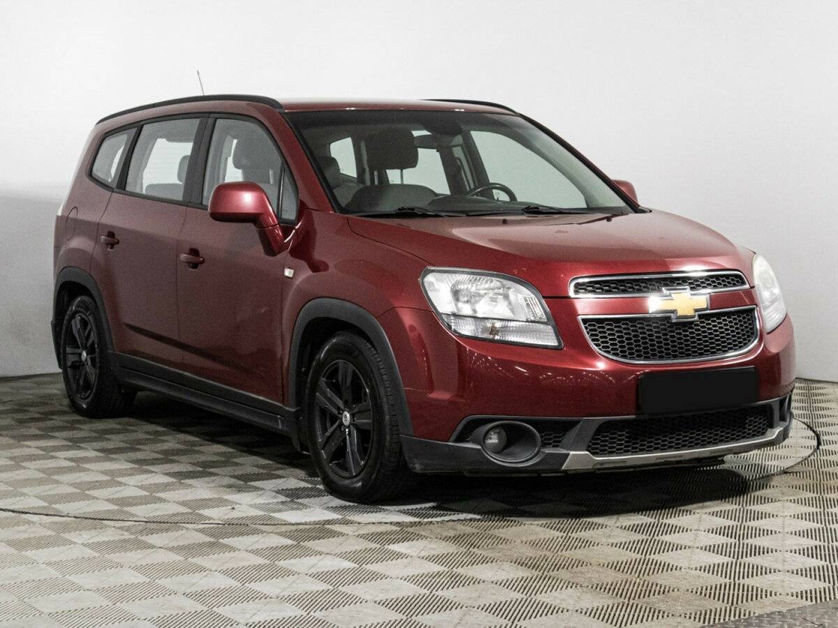 Купить Chevrolet Orlando с пробегом. Фото: #2