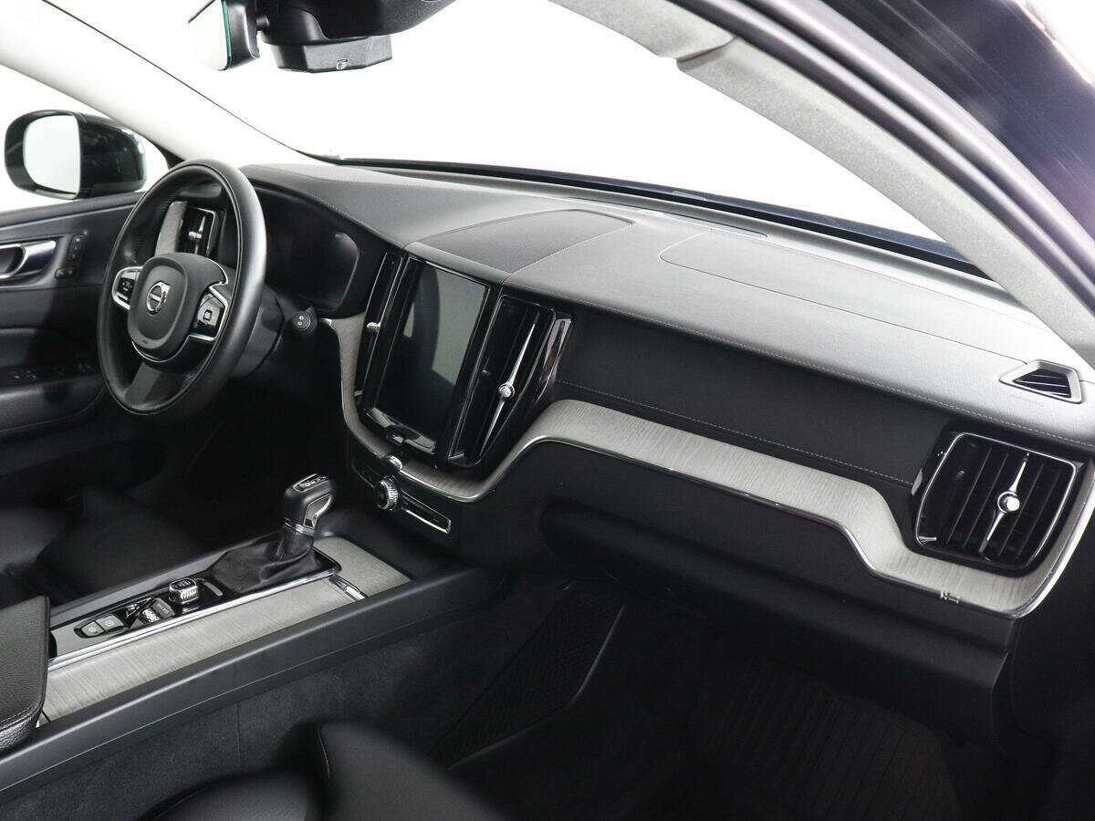 Купить Volvo XC60 с пробегом. Фото: #9