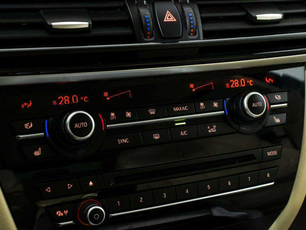 Купить BMW X5 с пробегом. Фото: #15