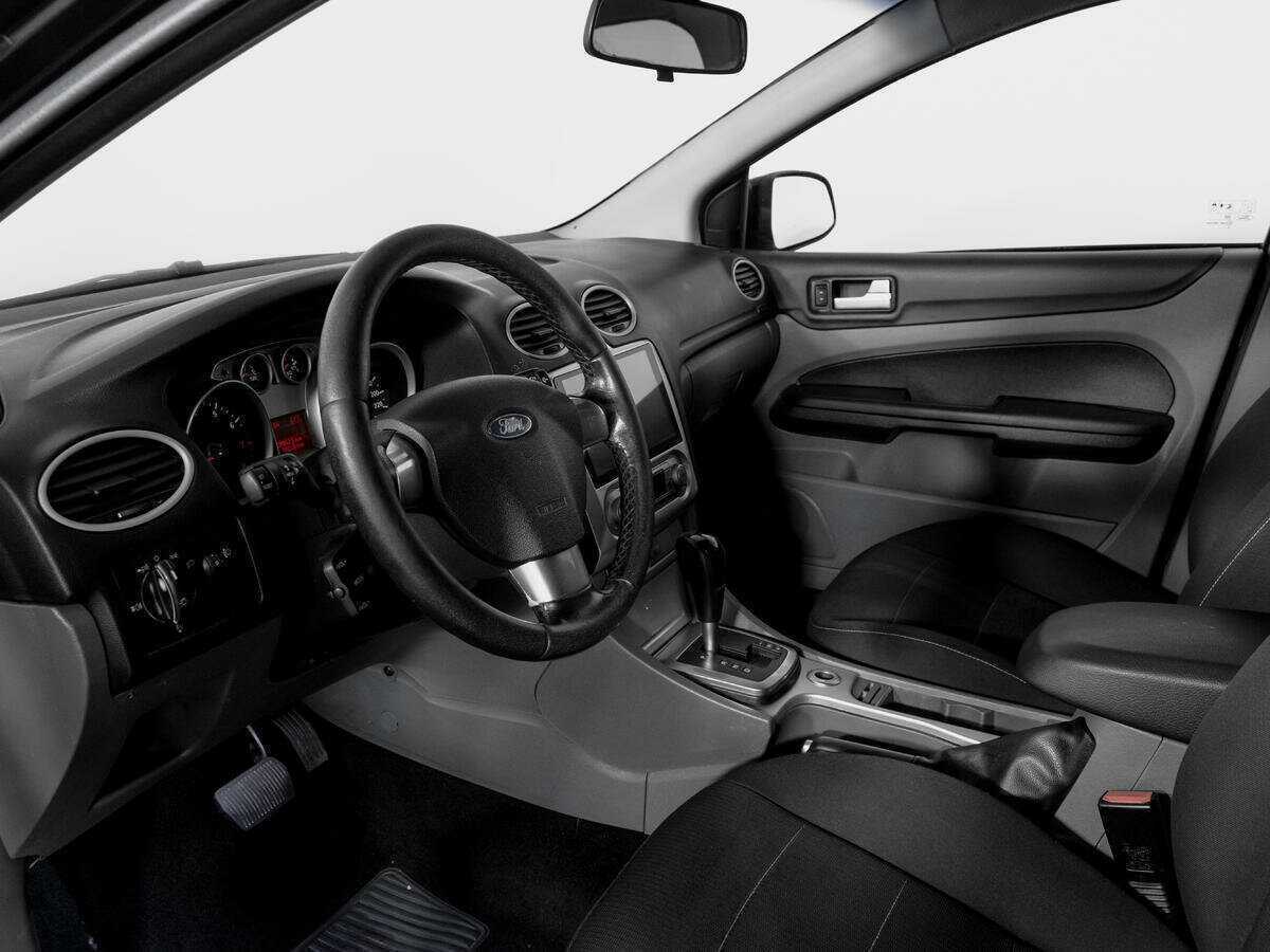 Купить Ford Focus с пробегом. Фото: #14