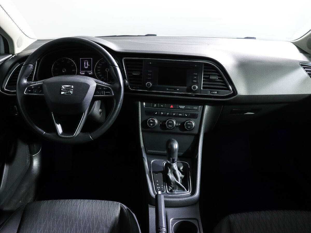 Купить SEAT Leon с пробегом. Фото: #11