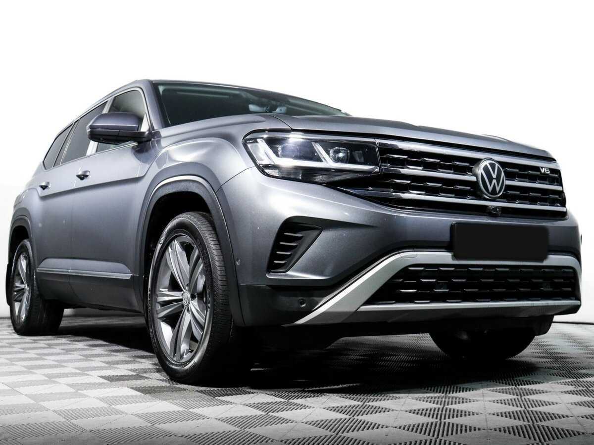 Купить Volkswagen Teramont с пробегом. Фото: #18