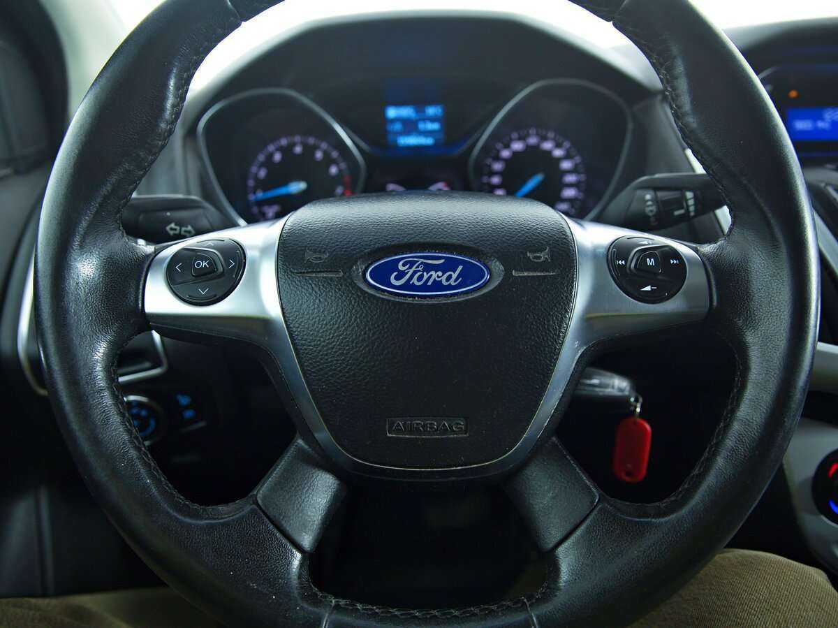 Купить Ford Focus с пробегом. Фото: #12