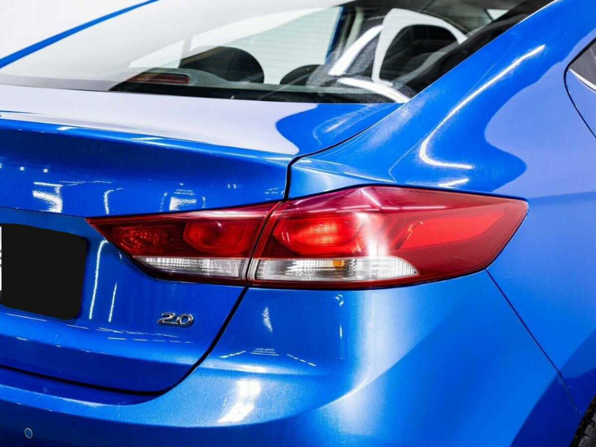 Купить Hyundai Elantra с пробегом. Фото: #16