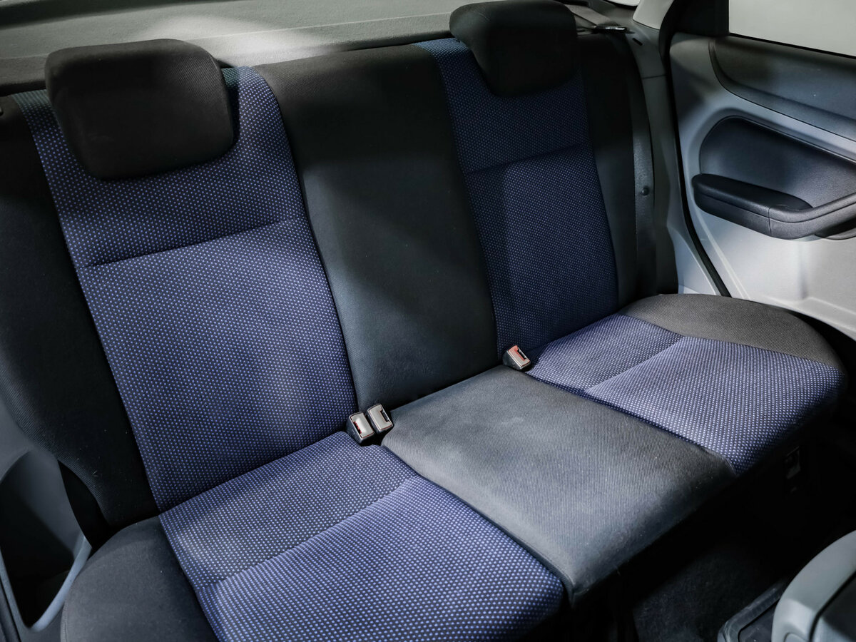 Купить Ford Focus с пробегом. Фото: #17