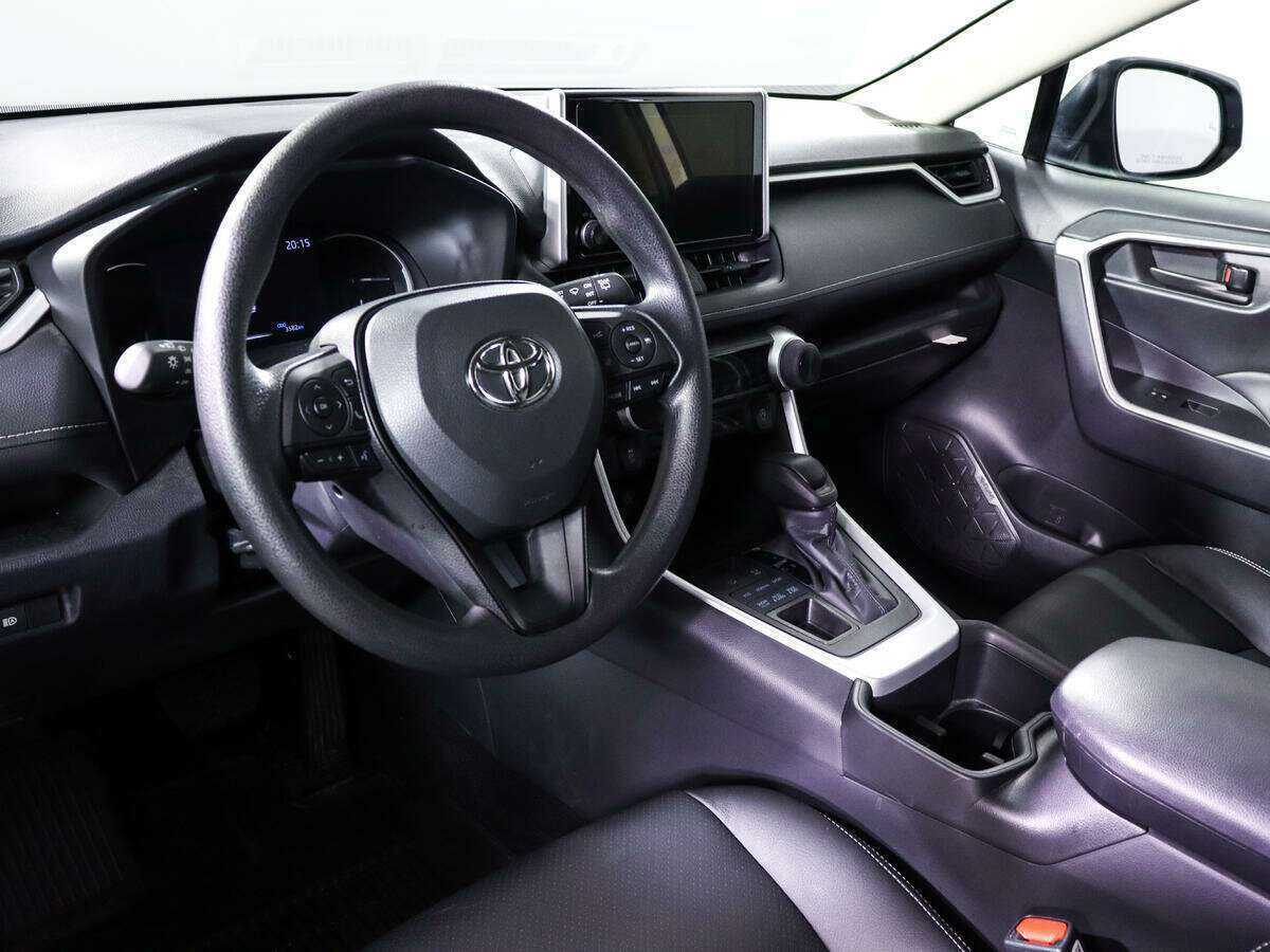 Купить Toyota RAV4 с пробегом. Фото: #11