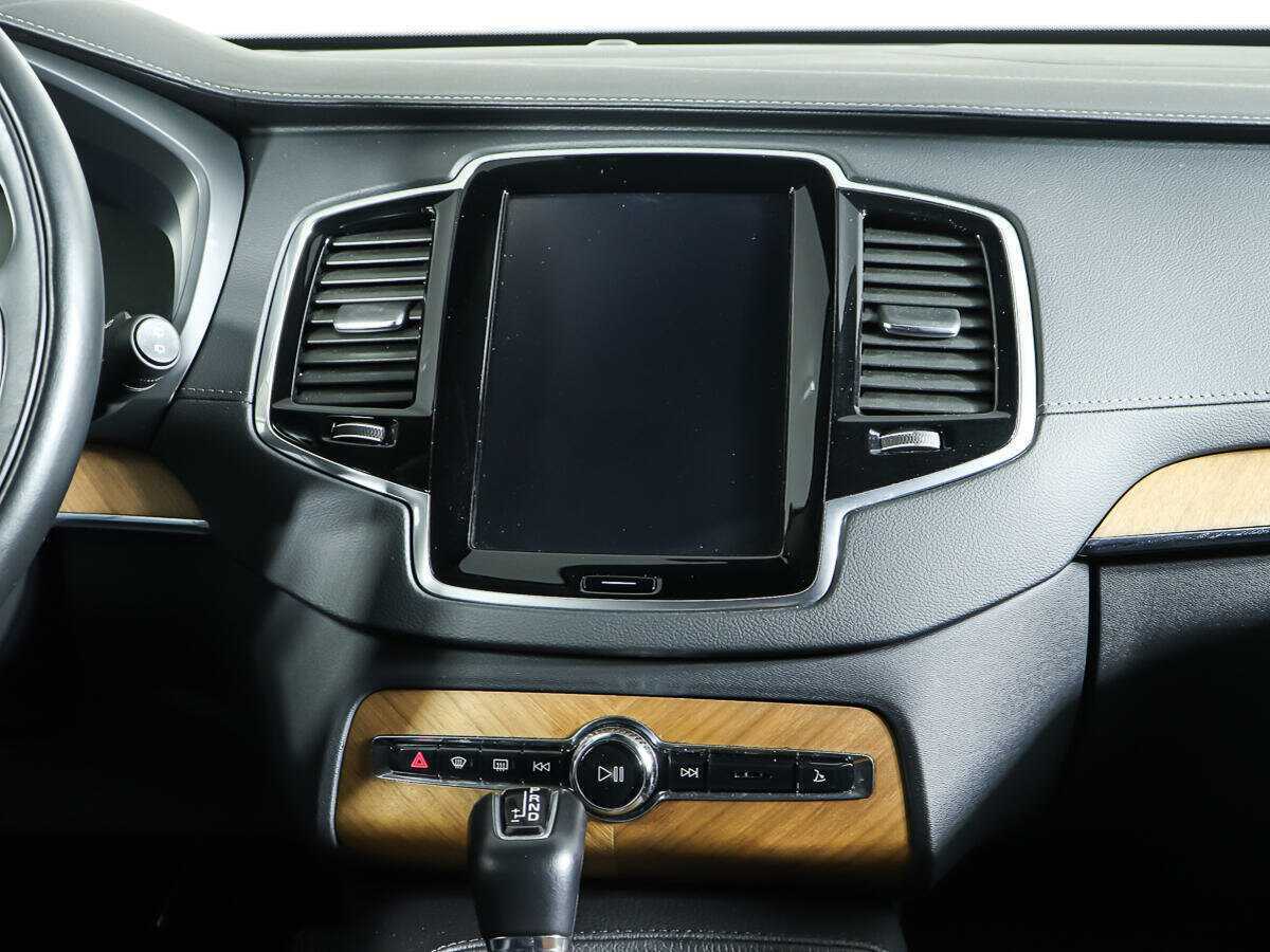 Купить Volvo XC90 с пробегом. Фото: #10