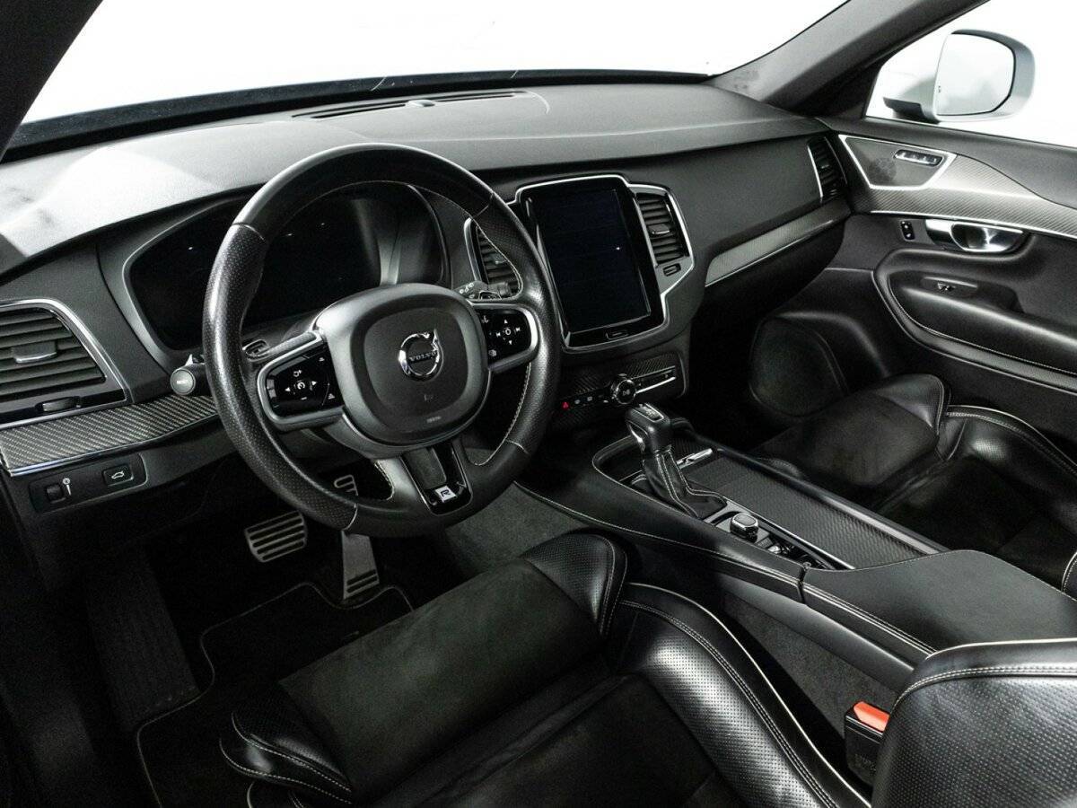 Купить Volvo XC90 с пробегом. Фото: #10