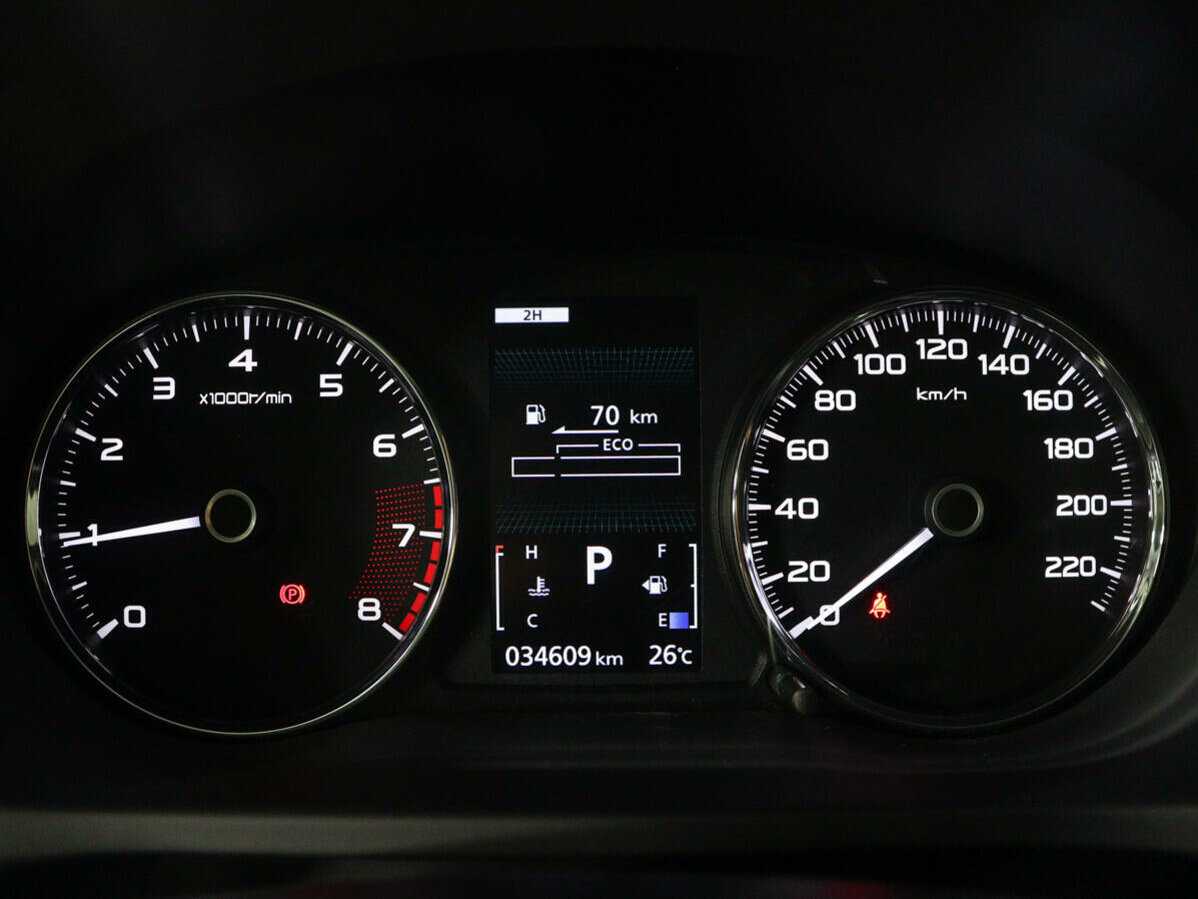 Купить Mitsubishi Pajero Sport с пробегом. Фото: #8