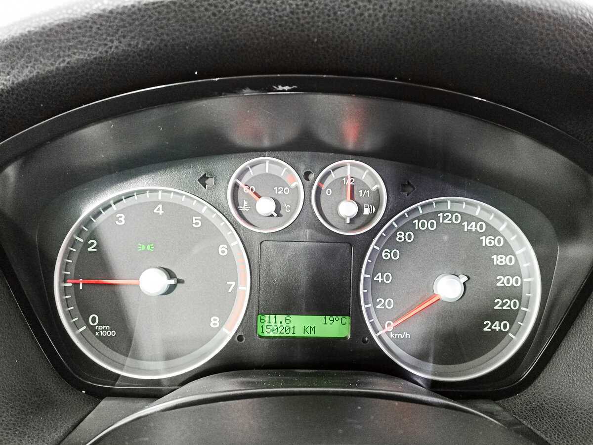 Купить Ford Focus с пробегом. Фото: #7