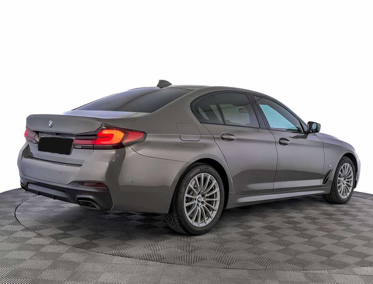 Купить BMW 5 серии с пробегом. Фото: #4
