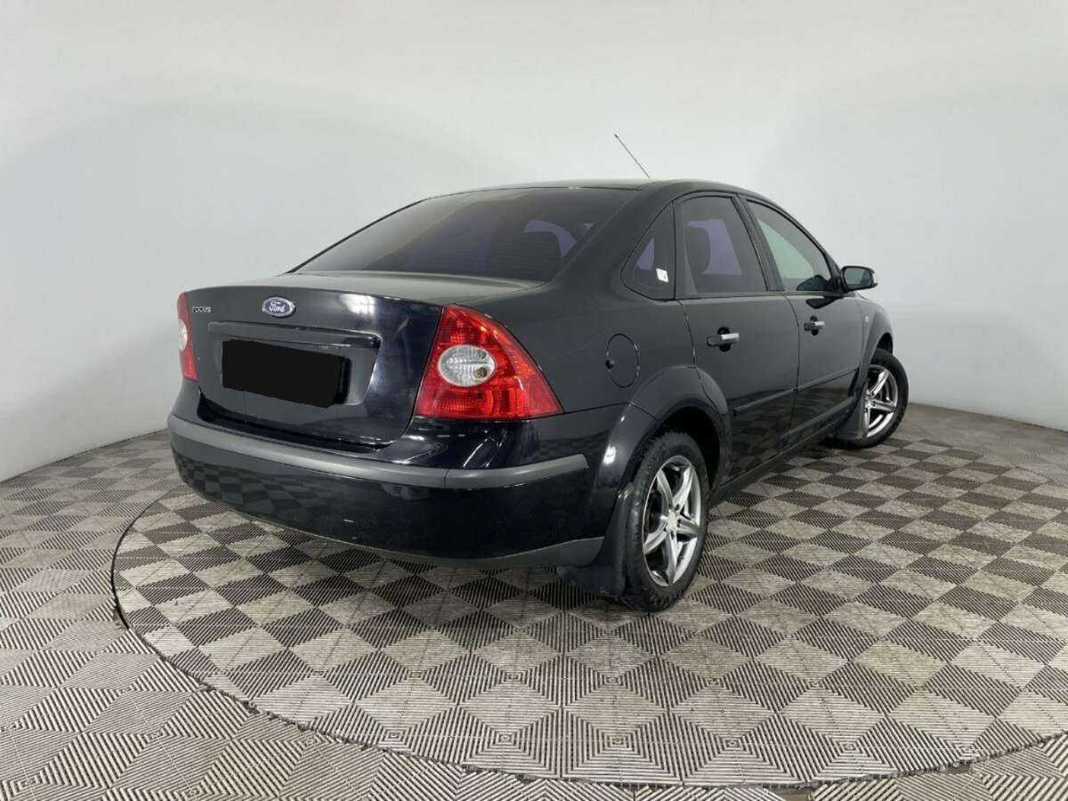 Купить Ford Focus с пробегом. Фото: #5