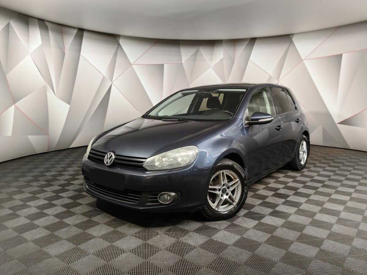Купить Volkswagen Golf с пробегом. Посмотреть фото