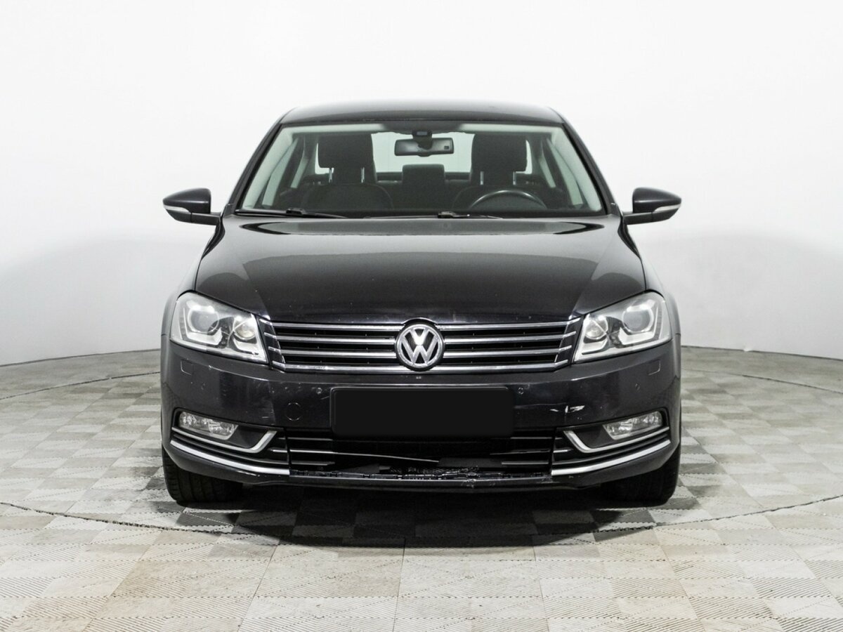Купить Volkswagen Passat с пробегом. Фото: #1