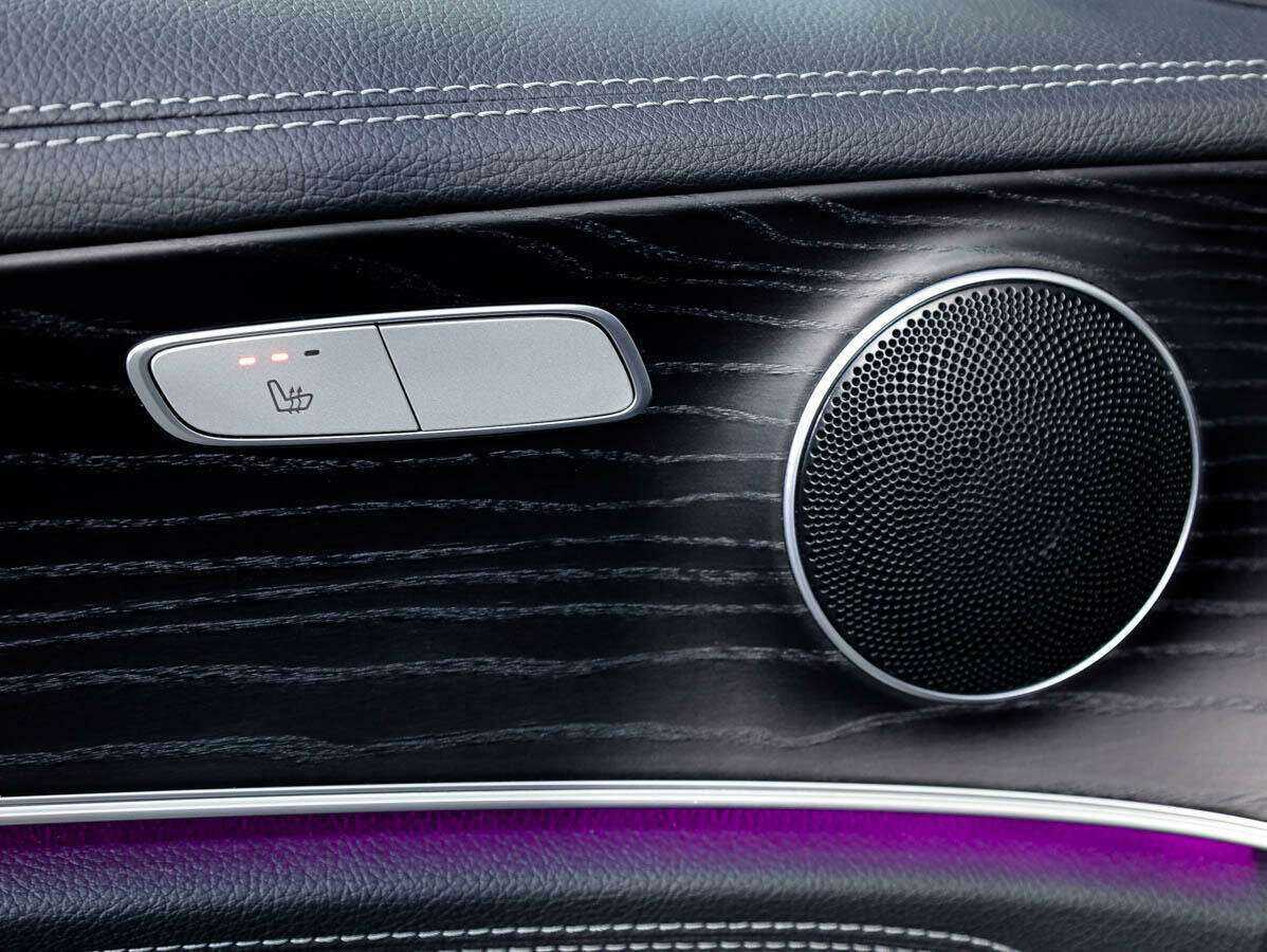 Купить Mercedes-Benz E-Класс с пробегом. Фото: #24