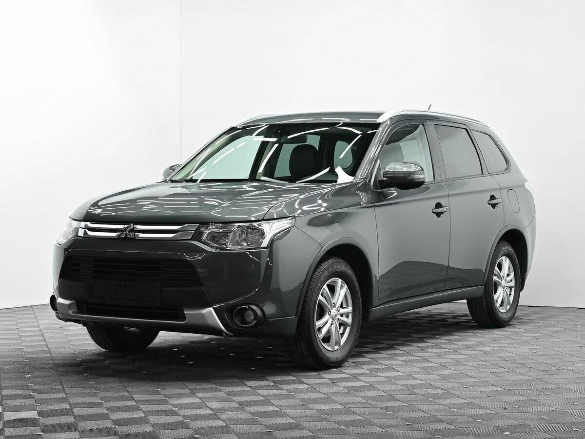 Купить Mitsubishi Outlander с пробегом. Фото: #0