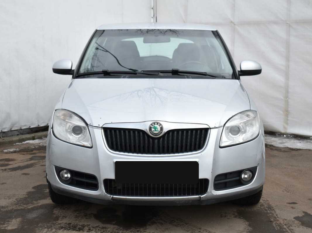 Купить Skoda Fabia с пробегом. Фото: #1
