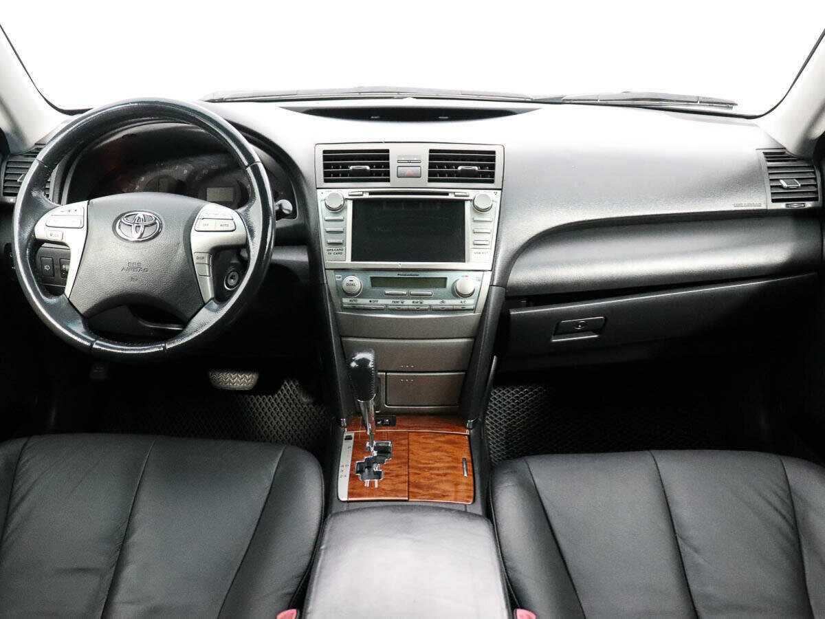 Купить Toyota Camry с пробегом. Фото: #15