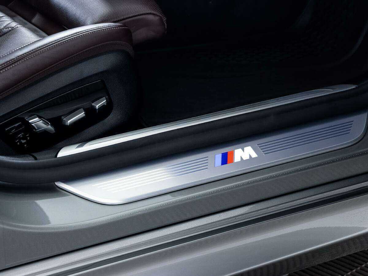 Купить BMW 7 серии с пробегом. Фото: #22
